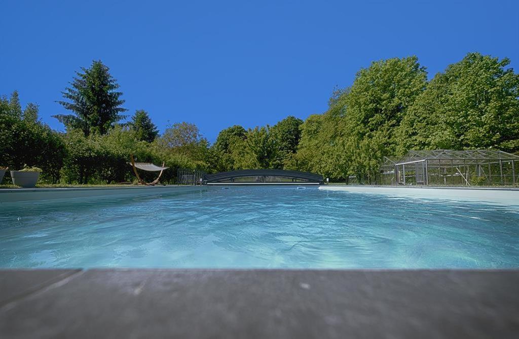 Le Logis Du Regisseur Bed & Breakfast Charny-Oree-de-Puisaye Exterior photo