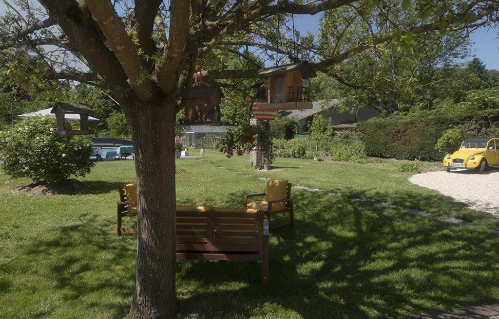 Le Logis Du Regisseur Bed & Breakfast Charny-Oree-de-Puisaye Exterior photo